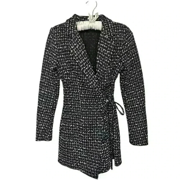 Fashion Nova NWT Clarissa Tweed Romper - Black/combo faux wrap shorts, size XS - Picture 1 of 10